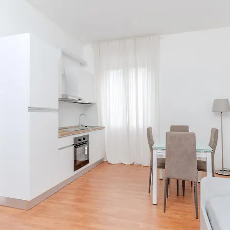 Apartament Residenza Grandi *