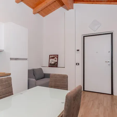 Residenza Grandi * 奇尼塞洛巴尔萨莫